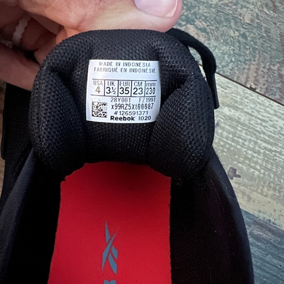 Boys Reebok Running Shoes - Picture 5 of 5